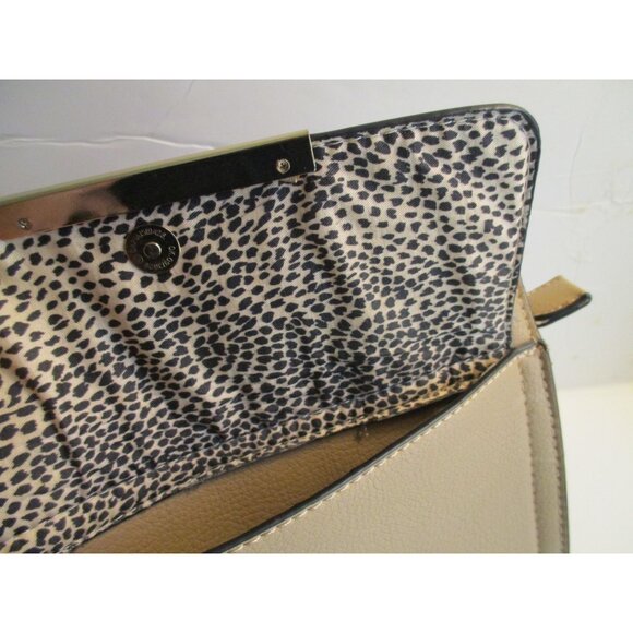 *Michael Kors Beige Tan Satchel Pebbled Boxy Purse - Picture 6 of 6